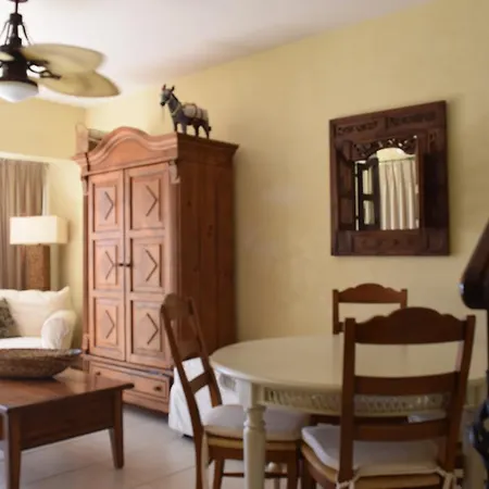 Holiday home Fishbone Seafront House Larnaca